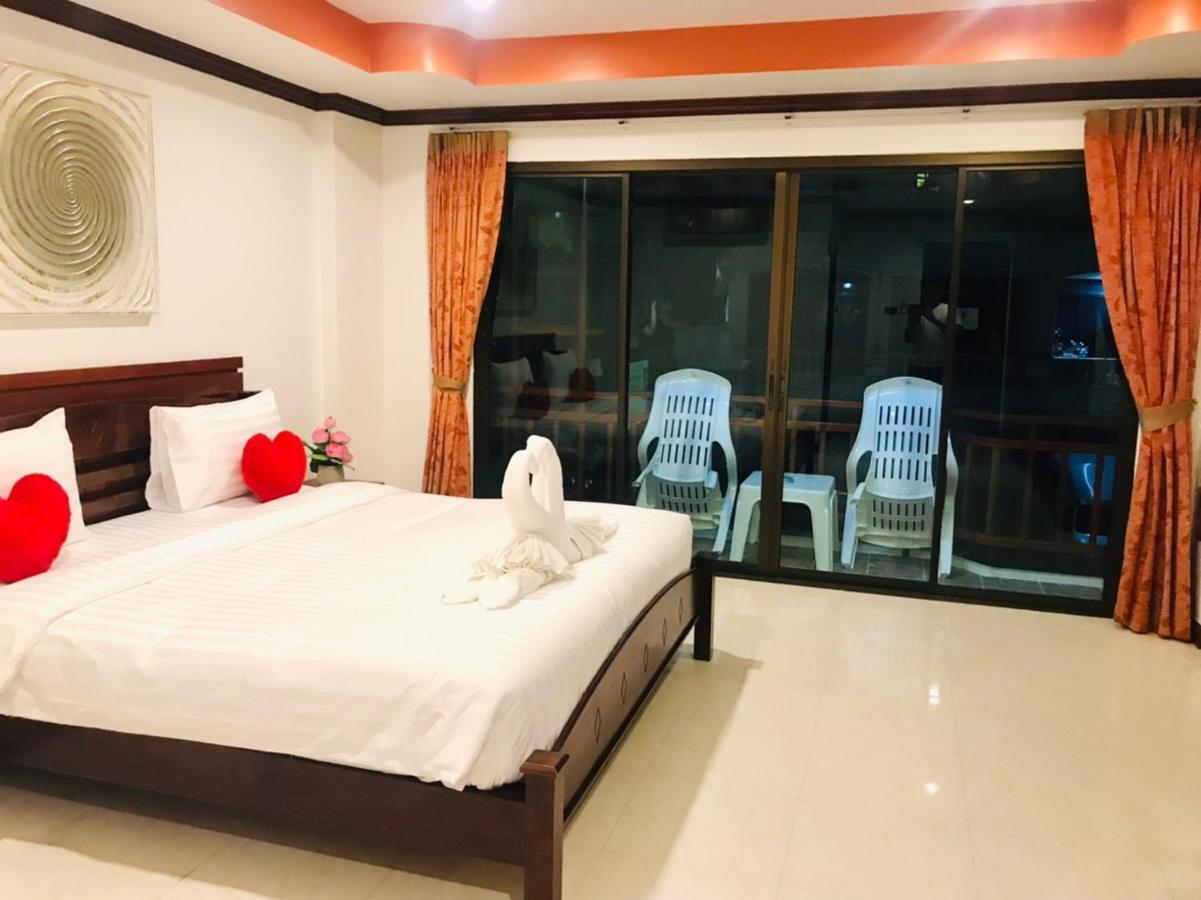 Benetti House Hostel Patong Exterior photo